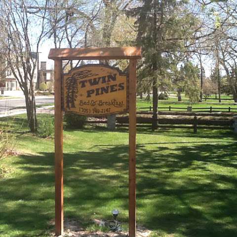 TWIN PINES BED AND BREAKFAST